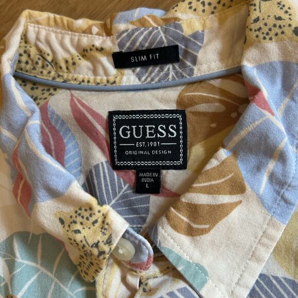 GUESS Leopard Leaf Safari Shirt Jungle Print Short Sleeve button Up / Large - - Picture 4 of 5